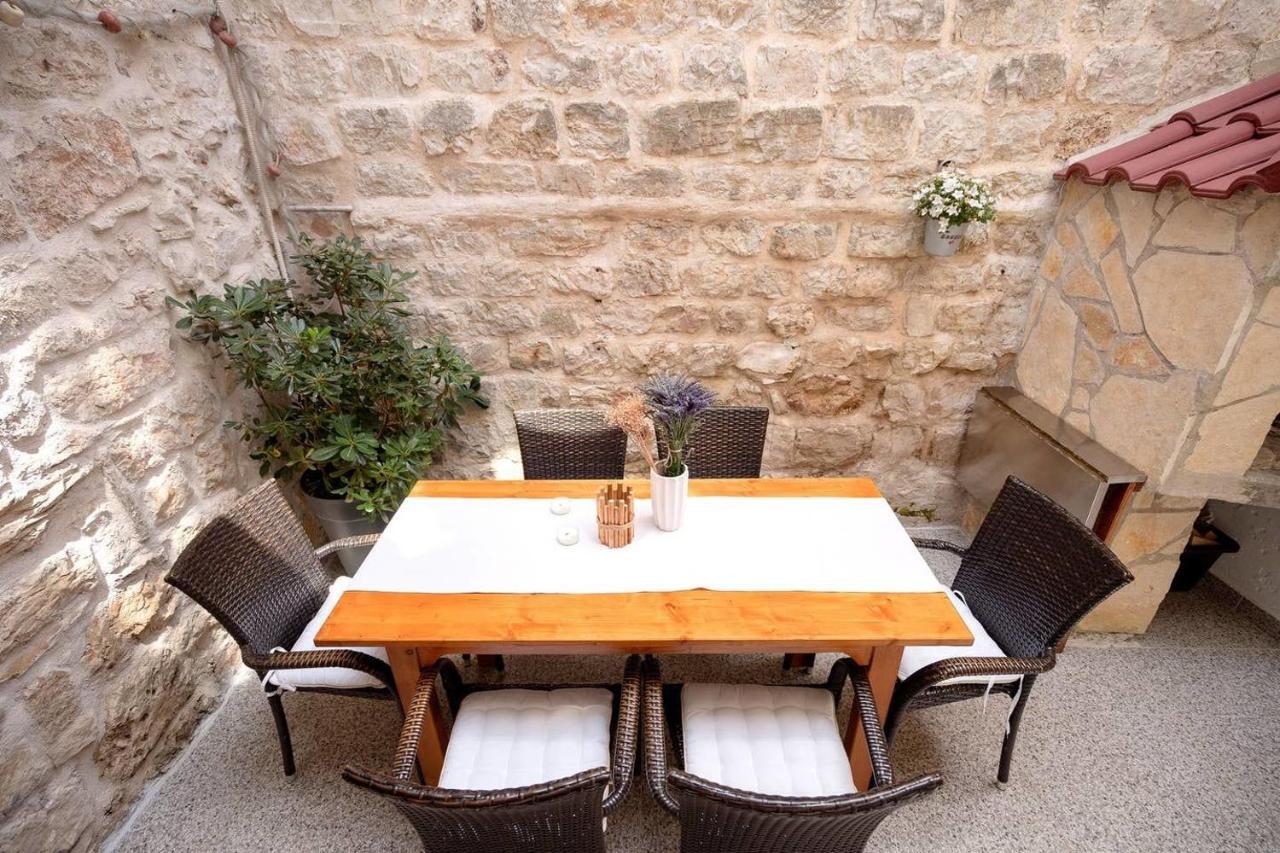 House Heritage * Stari Grad (Hvar)